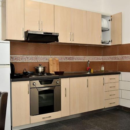 Villas Apartments Shahaj Vlore Bagian luar foto