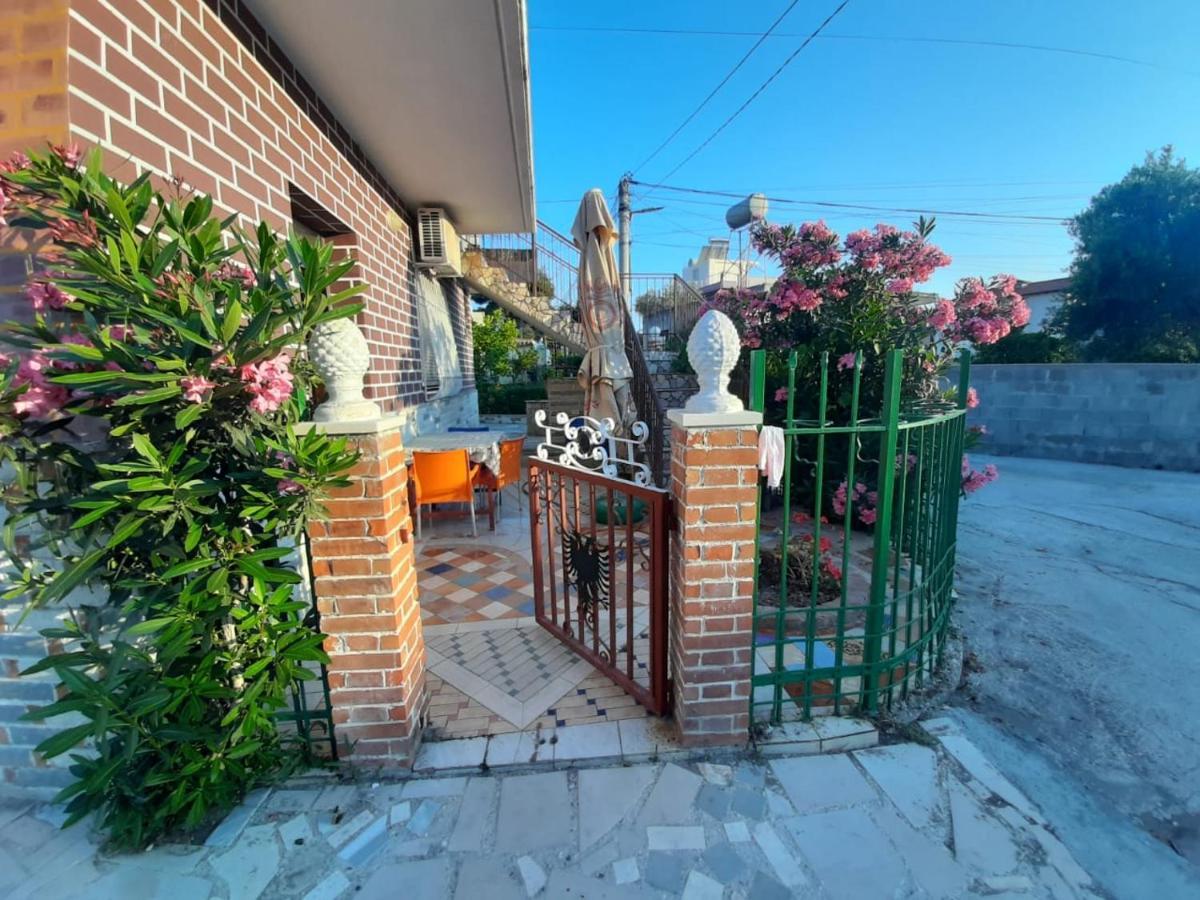 Villas Apartments Shahaj Vlore Bagian luar foto