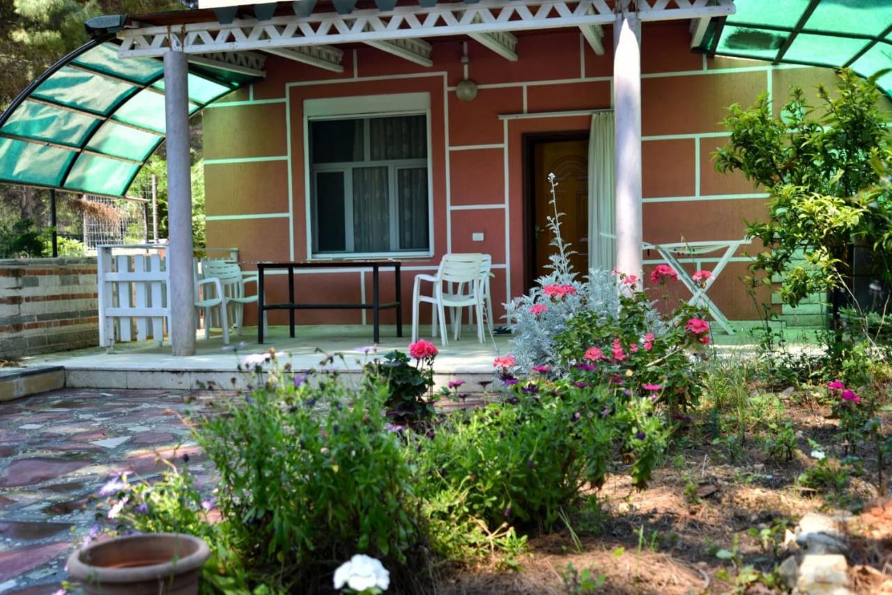 Villas Apartments Shahaj Vlore Bagian luar foto