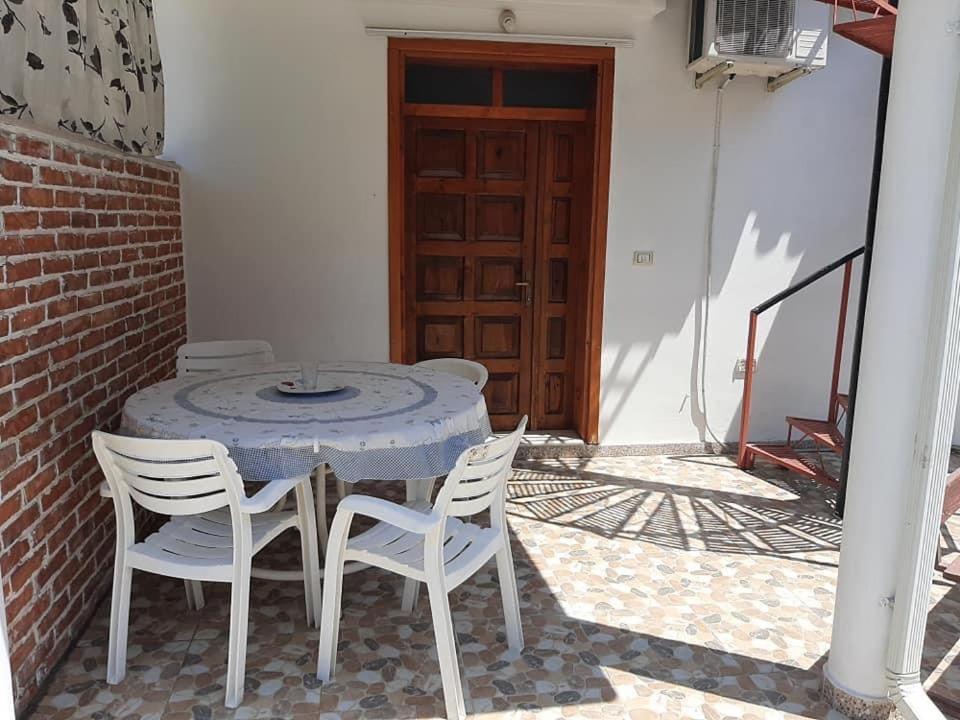 Villas Apartments Shahaj Vlore Bagian luar foto
