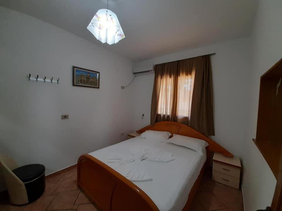 Villas Apartments Shahaj Vlore Bagian luar foto