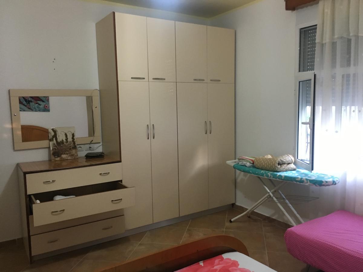 Villas Apartments Shahaj Vlore Bagian luar foto