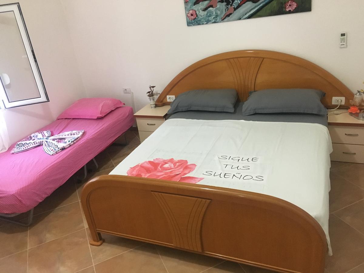 Villas Apartments Shahaj Vlore Bagian luar foto