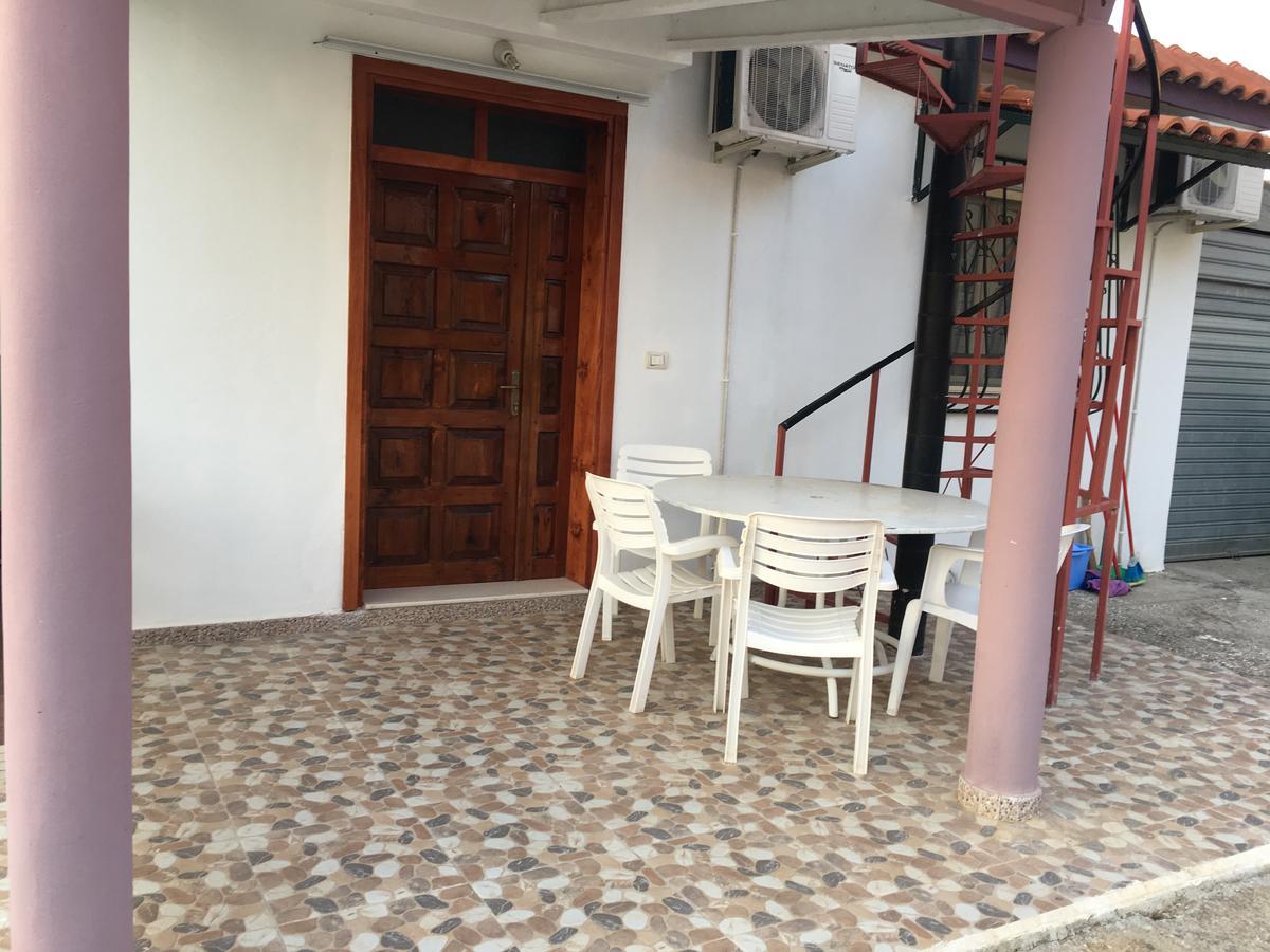 Villas Apartments Shahaj Vlore Bagian luar foto