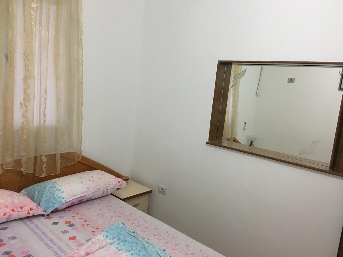 Villas Apartments Shahaj Vlore Bagian luar foto