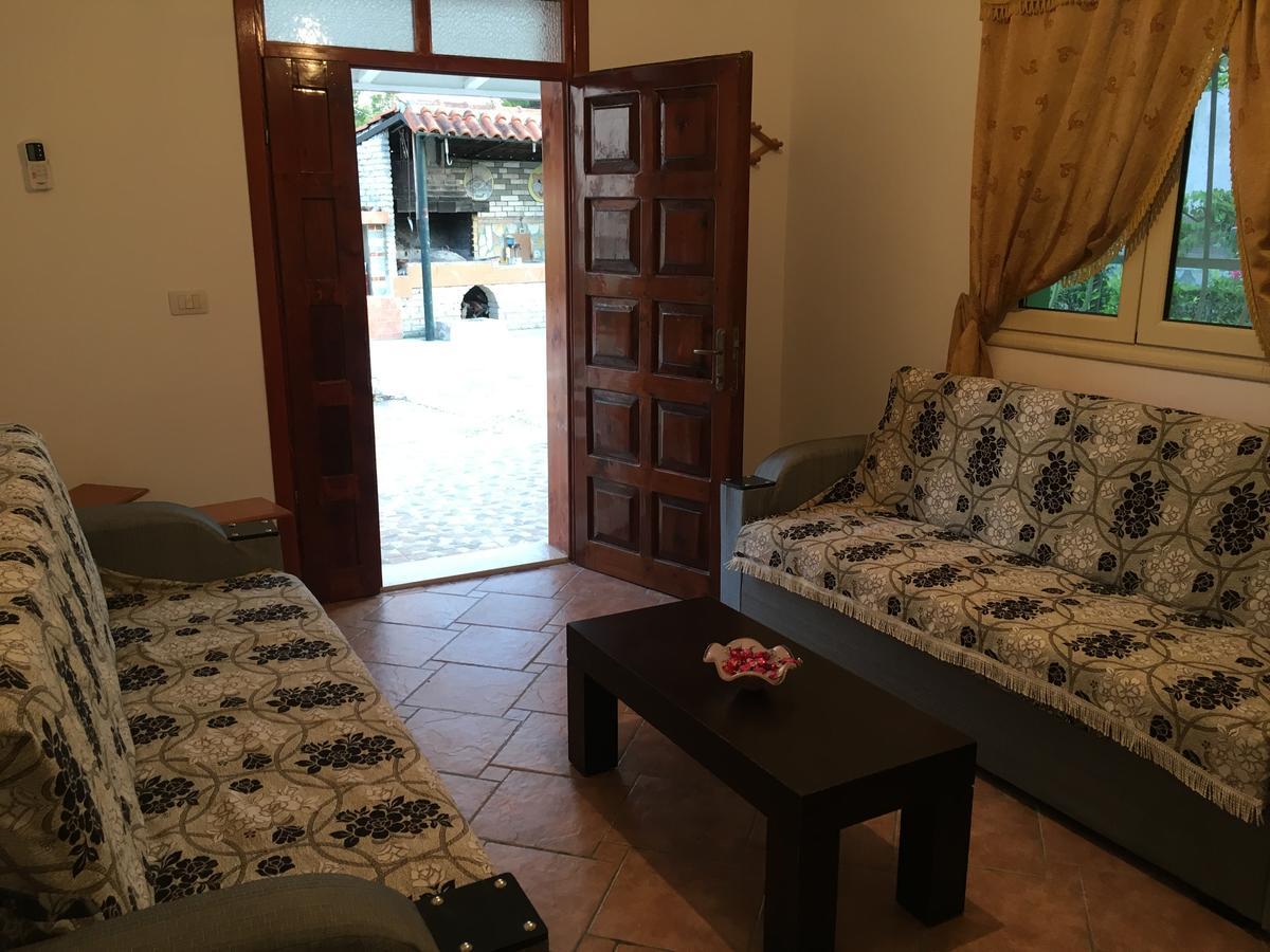 Villas Apartments Shahaj Vlore Bagian luar foto