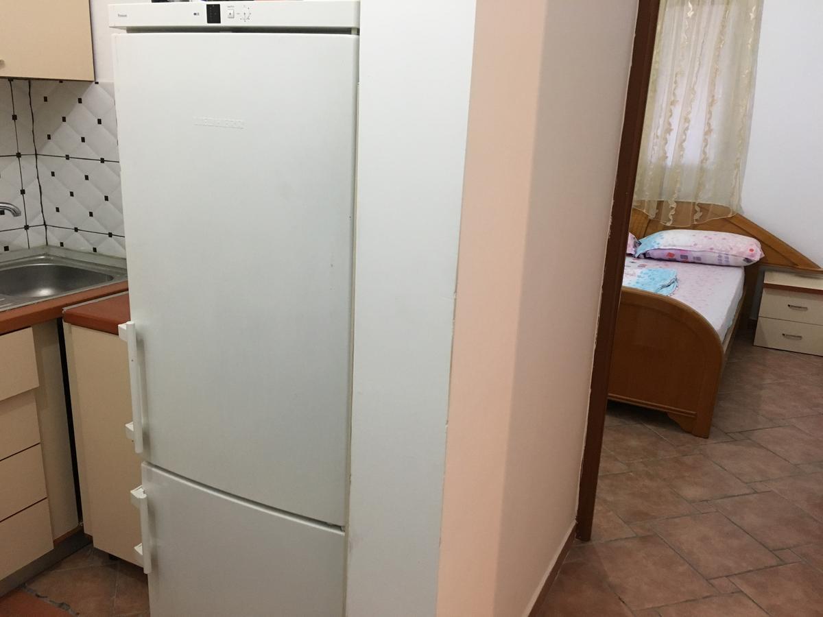 Villas Apartments Shahaj Vlore Bagian luar foto